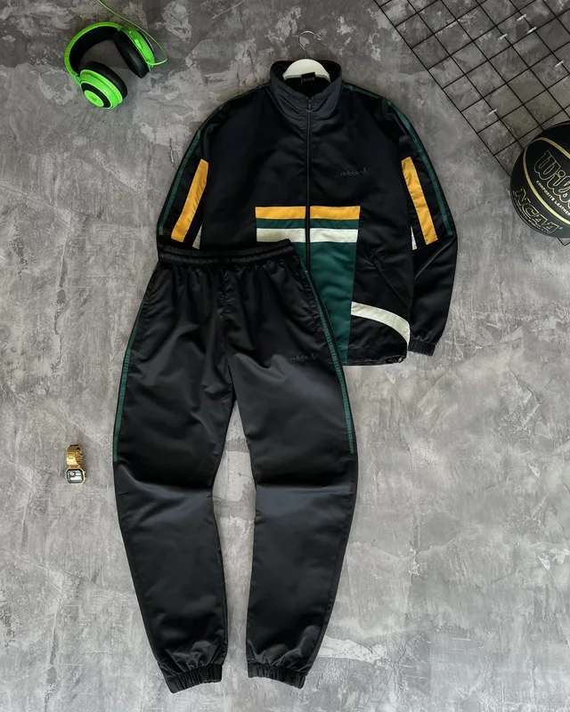 Костюм Adidas — головне фото товару