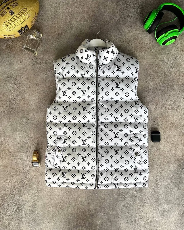 Жилет Louis Vuitton — головне фото товару