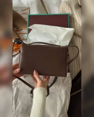Loro Piana Extra Bag L27 Brown — головне фото товару