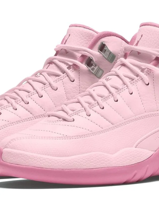 Nike 12 Pearl Pink — головне фото товару