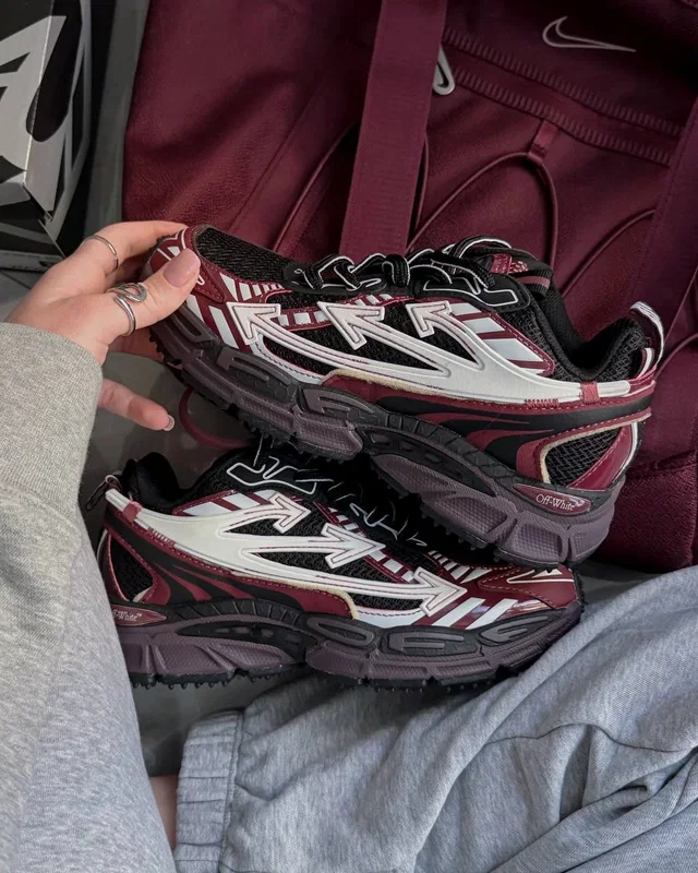 Off White BE RIGHT BACK Burgundy — головне фото товару
