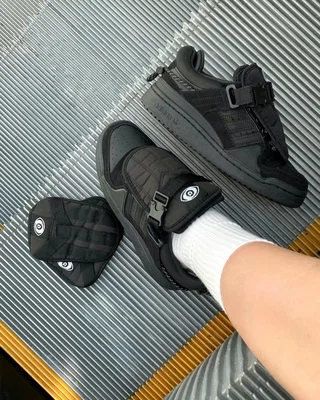 Adidas Forum Low x Bad Bunny Black — головне фото товару