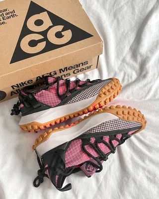 Nike ACG Mountain Fly Low 'Flash Crimson' DC9045-500 — головне фото товару