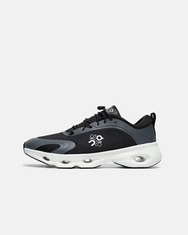 On Cloudsolo white black — головне фото товару