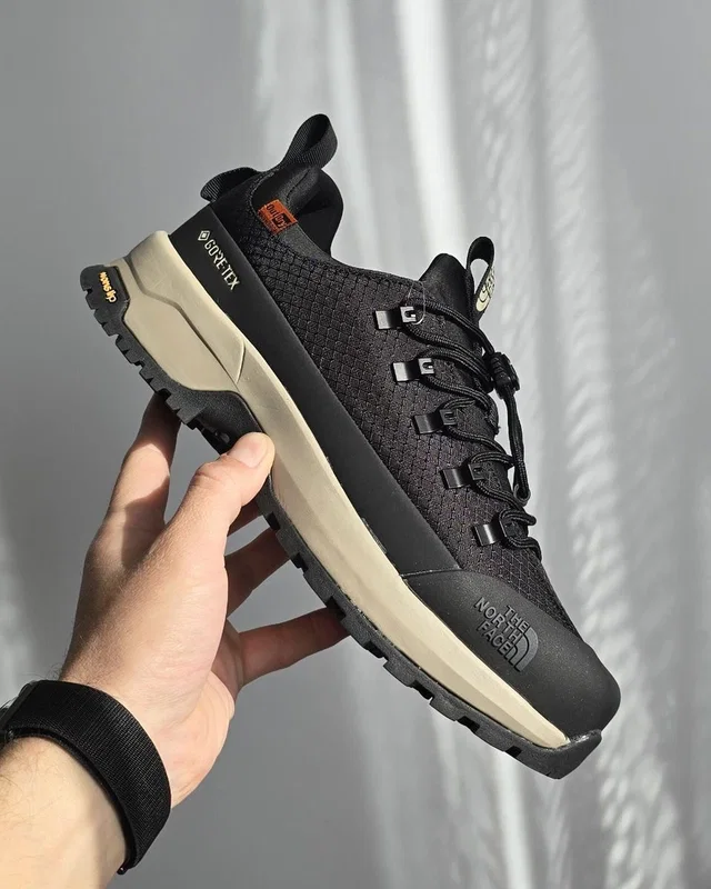 The North Face Glenclyffe Gore-Tex Black Beige — головне фото товару