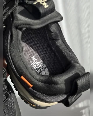 The North Face Glenclyffe Gore Tex • Black Beige • — головне фото товару