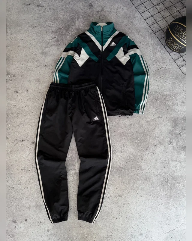 Костюм Adidas — головне фото товару