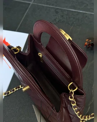Chanel Kelly Bag Shiny Aged Calfskin Burgundy & Gold Hardware Коробка магніт 18х12х5.5 — головне фото товару