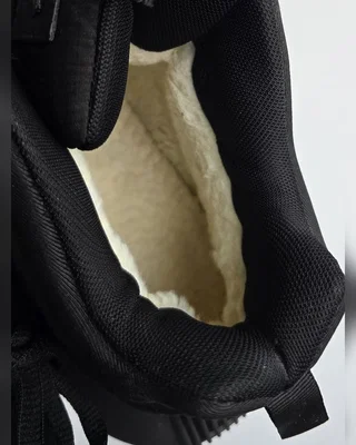 Reebok Zig Kinetica Fur • Black • — головне фото товару