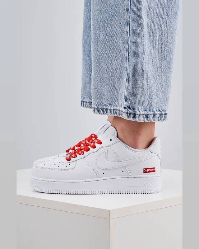 Nike Air Force 1 x Supreme White — головне фото товару