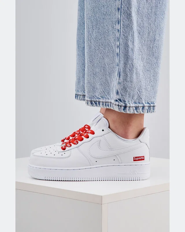 Nike Air Force 1 x Supreme White — головне фото товару