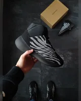 Adidas Yeezy Basketball Quantum Black — головне фото товару