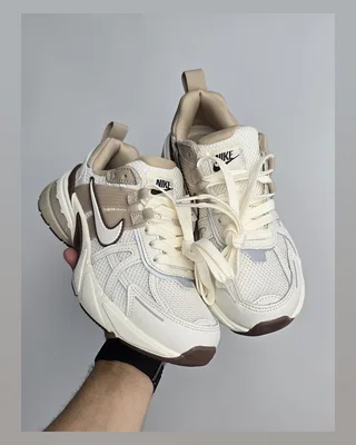 Nike V2K Run — головне фото товару