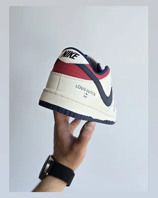 Nike x Louis Vuitton SB Dunk • Milk Navy Red • — головне фото товару