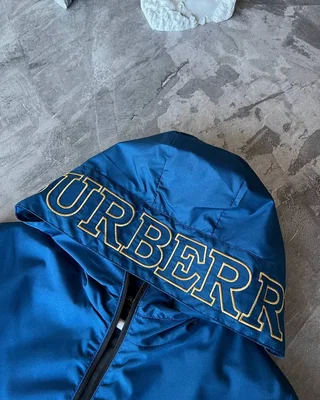 Куртка Burberry — головне фото товару