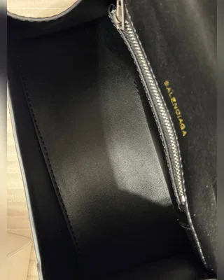 Balenciaga Hourglass Small Handbag Graffiti in Black 20 х 12 х 9 — головне фото товару