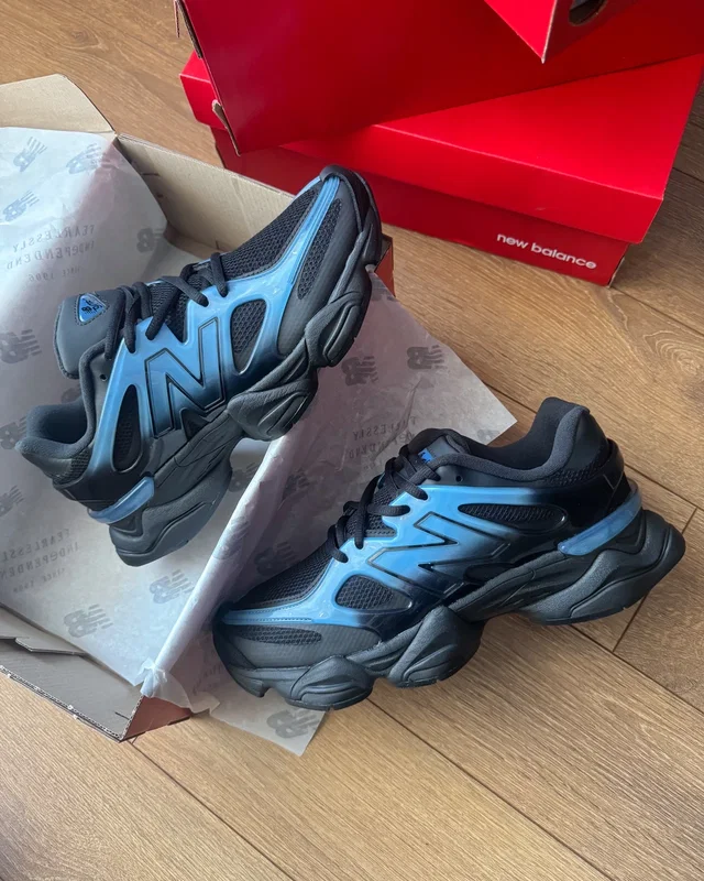 New Balance 9060 Gradient Blue/Black — головне фото товару