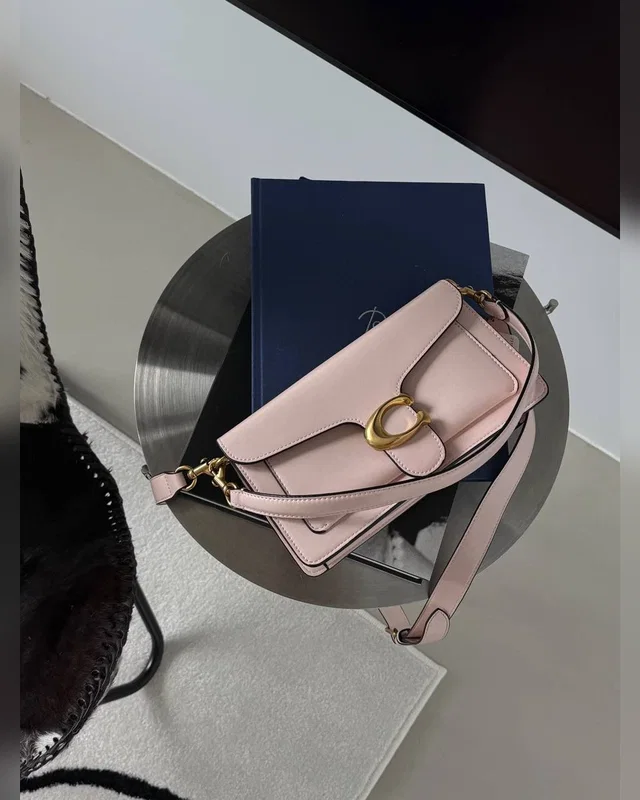 COACH ‎‎‎‎ Coach Tabby Shoulder Bag 26 Pink Gold (магнітна коробка) 26 x 14 x 7 — головне фото товару