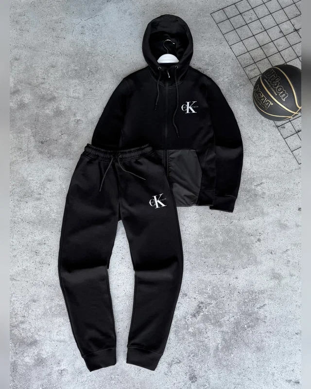 Костюм Calvin Klein — головне фото товару