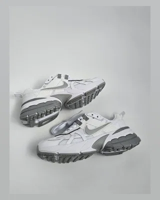 Nike V2K Run — головне фото товару