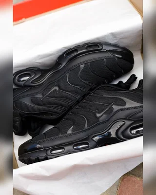 Nike TN • Black • — головне фото товару