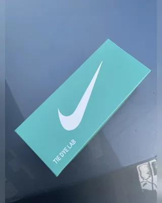 Nike Tie Dye — головне фото товару