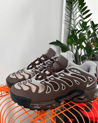 Nike Wmns Air Max Plus Drift 'Baroque Brown' — головне фото товару