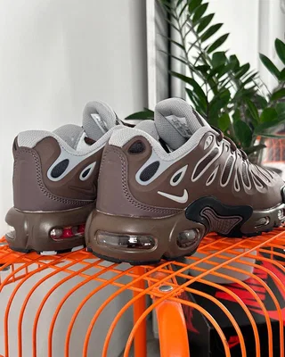 Nike Wmns Air Max Plus Drift 'Baroque Brown' — головне фото товару