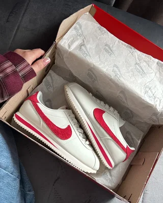 Nike Cortez 'Valentine's Day' FZ5167-133 — головне фото товару