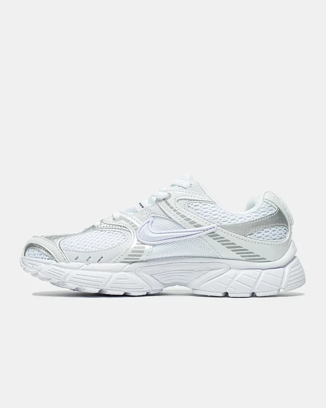 Nike V5 RNR 'White Metallic Silver' HQ7901-101 — головне фото товару