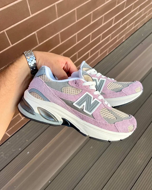 New Balance 2010 pink beige grey — головне фото товару