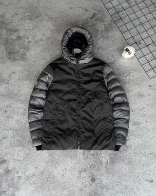 Куртка Moncler — головне фото товару