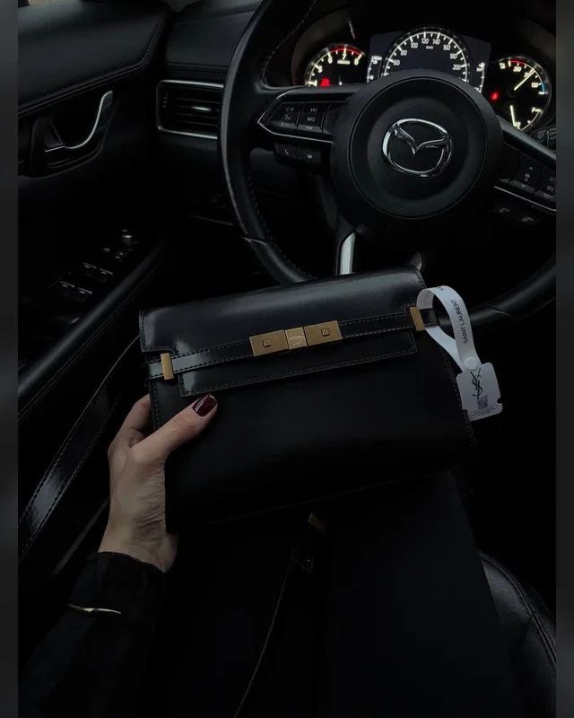 Saint Laurent Manhattan Leather Shoulder Bag Black Магнітна + Захисна коробка — головне фото товару