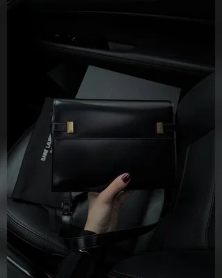 Saint Laurent Manhattan Leather Shoulder Bag Black Магнітна + Захисна коробка — головне фото товару