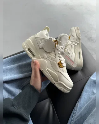 Nike Air Jordan 4 Retro Metallic Gold — головне фото товару