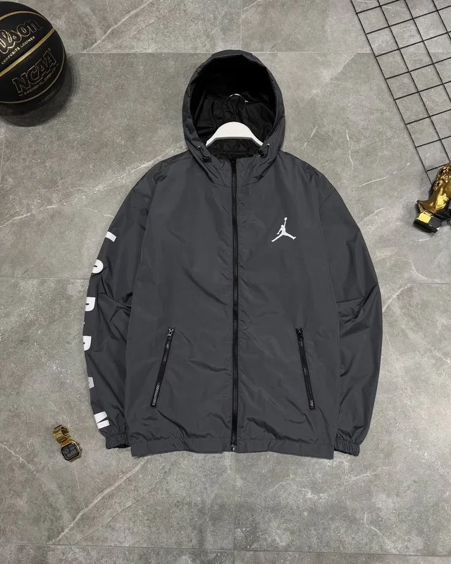 Nike — головне фото товару