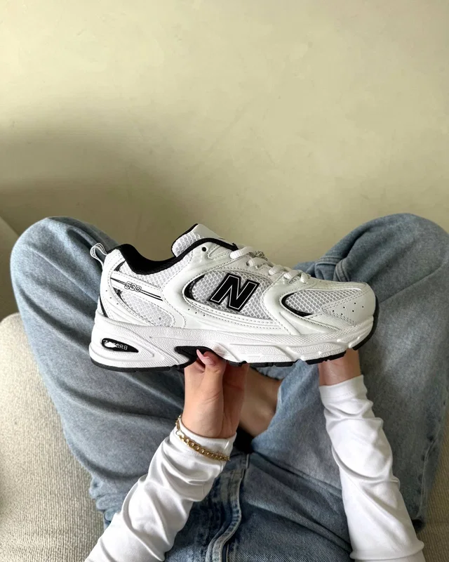 New Balance 530 White Black Logo — головне фото товару