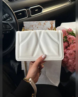 Dolce & Gabbana Dolce&Gabbana Medium Devotion Bag in White — головне фото товару