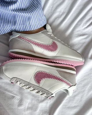 Nike Cortez 'Valentine's Day' 2025 HV6012-161 — головне фото товару
