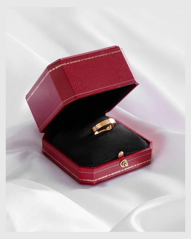 Прикраси Каблучка Cartier Love 16.5 17 — головне фото товару
