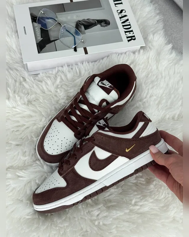 Nike SB Dunk Low Sail Red Sepia/Metallic Gold — головне фото товару