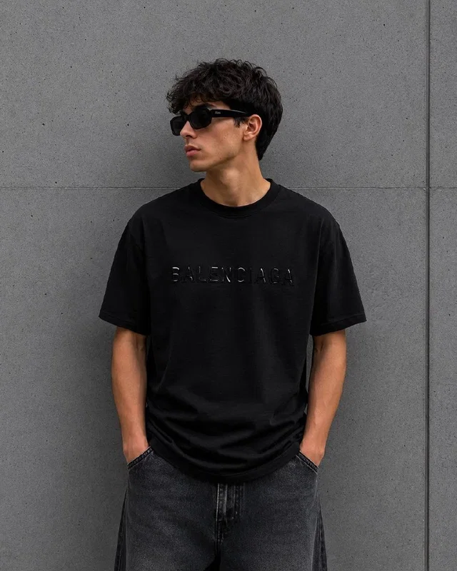 Футболка Balenciaga — головне фото товару