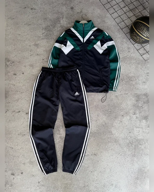 Костюм Adidas — головне фото товару