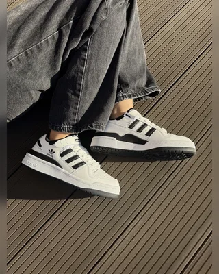 Adidas forum white black — головне фото товару