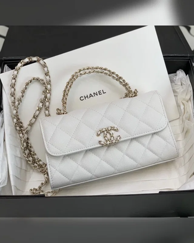 Chanel mini bag milk — головне фото товару