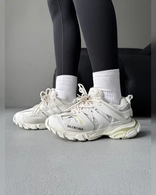 Balenciaga Track Light Beige — головне фото товару