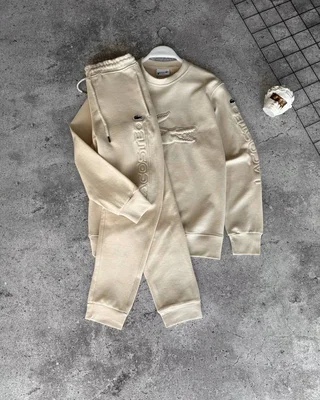 Костюм Lacoste — головне фото товару