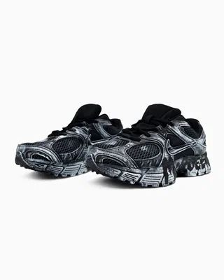 Nike V5 RNR Custom Black — головне фото товару