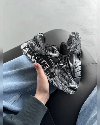 Nike V5 RNR Custom Black — головне фото товару