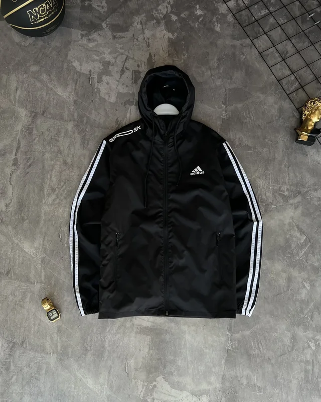 Куртка Adidas — головне фото товару